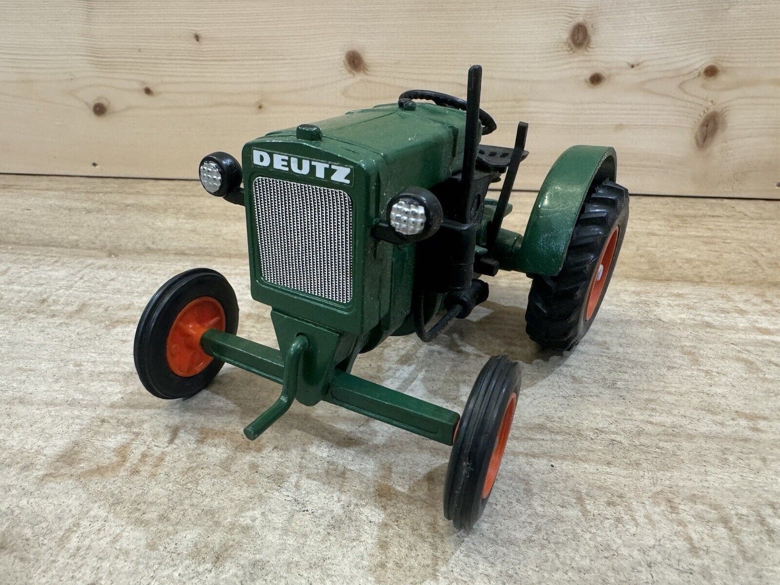 1936 Deutz Antique Tractor No 2 Farm Show Die cast model Collectible Rare 
