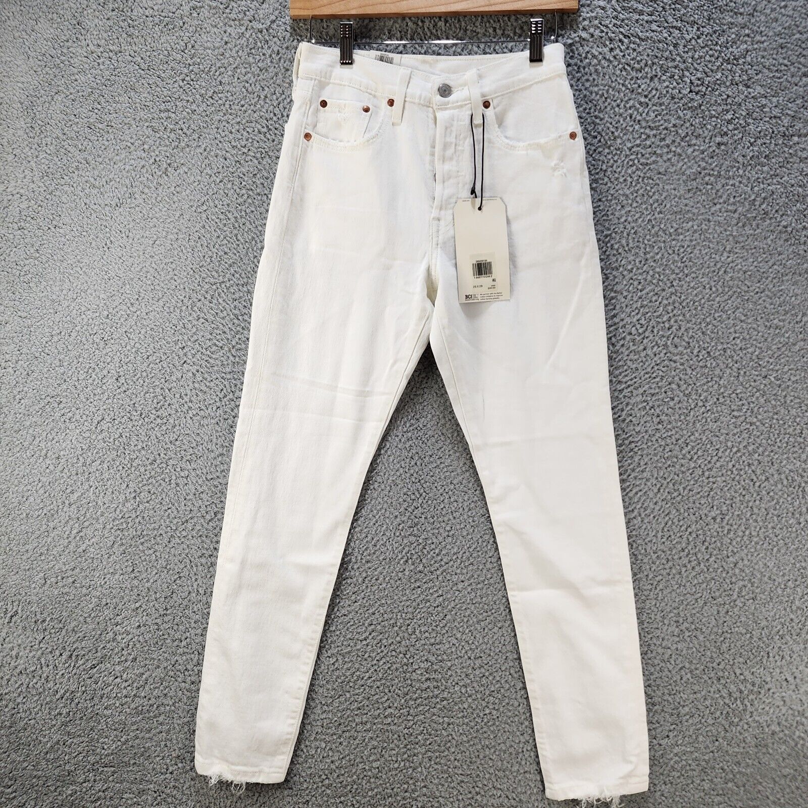 Levi\'s Premium 501 Skinny Jeans Women\'s 25 x 28 White Distressed Hem High Rise~