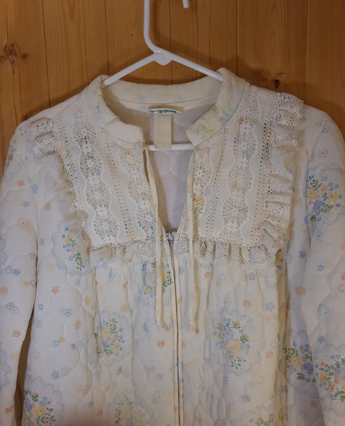 Vintage Sears JR Bazaar Quilted Prairie Gown Country Floral Robe Cottagecore