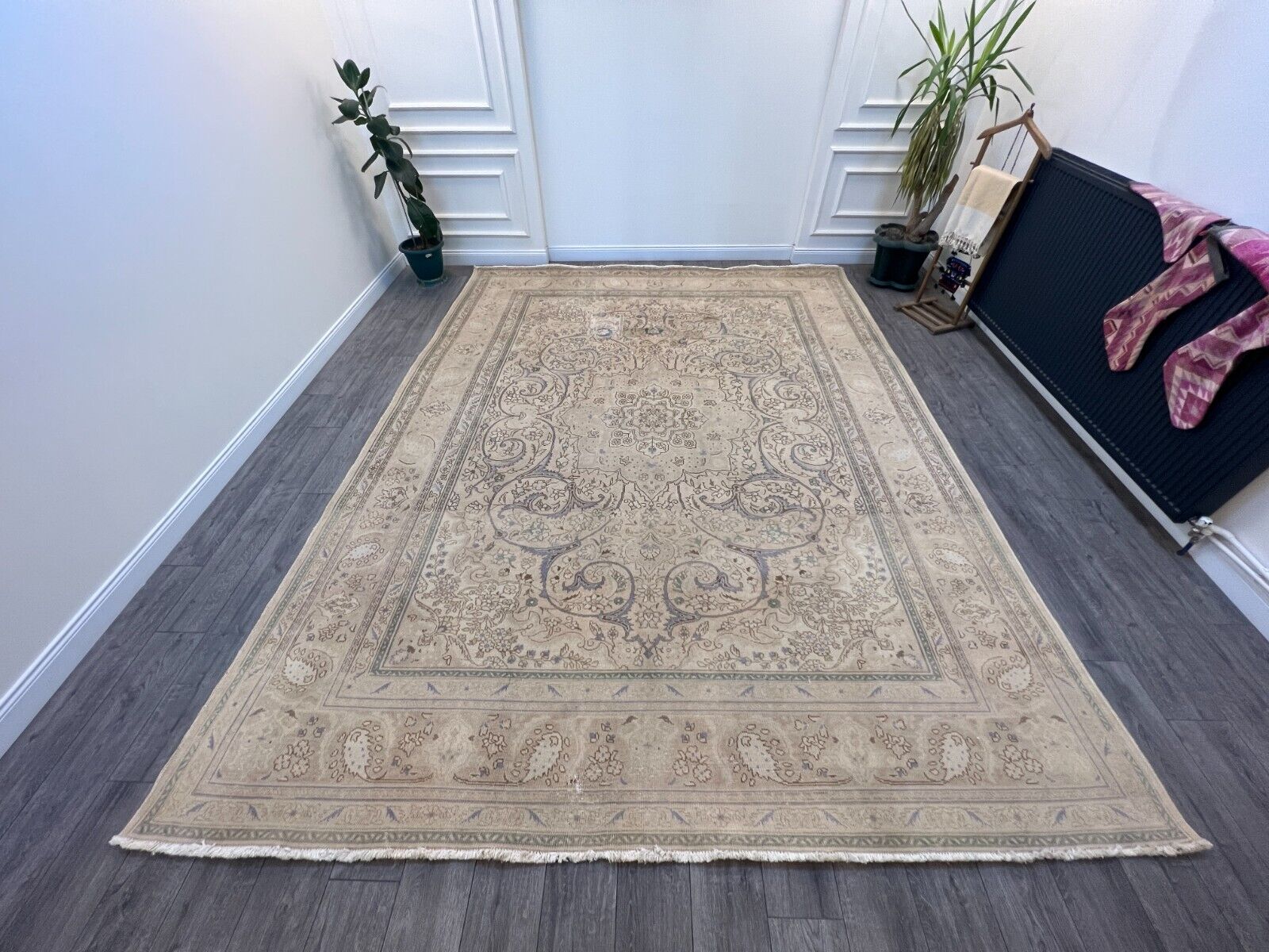 Oversized Rug, Antique Persian Rug, Living Room Rug, Area Rug, 9.9 x 12.7 ft