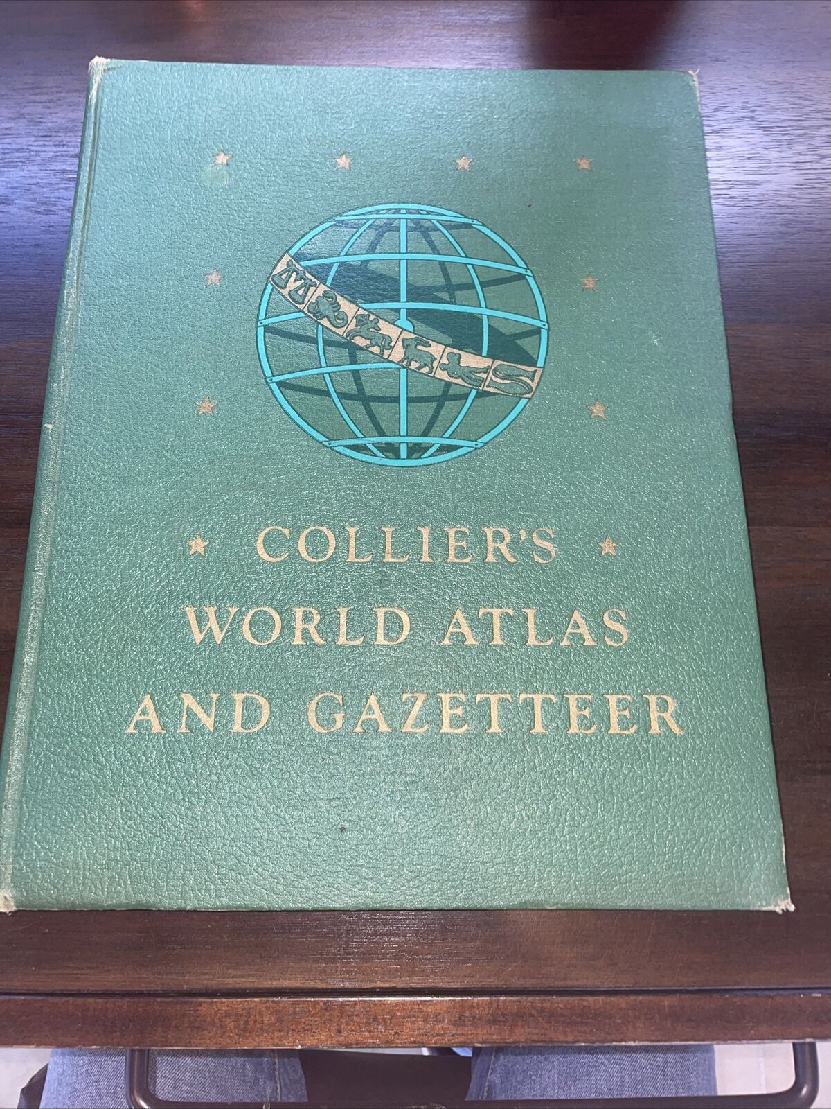 Vintage 1947 Coller\'s World Atlas and Gazetteer Geographical Hardcover Book M24