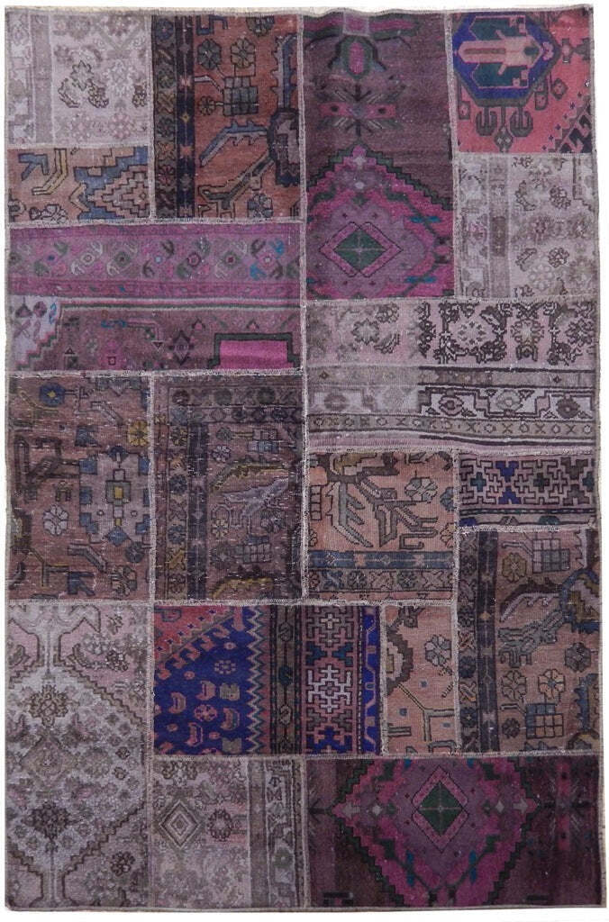 4' x 6' Multi Color Antique Traditional Patchwork Rug 22160