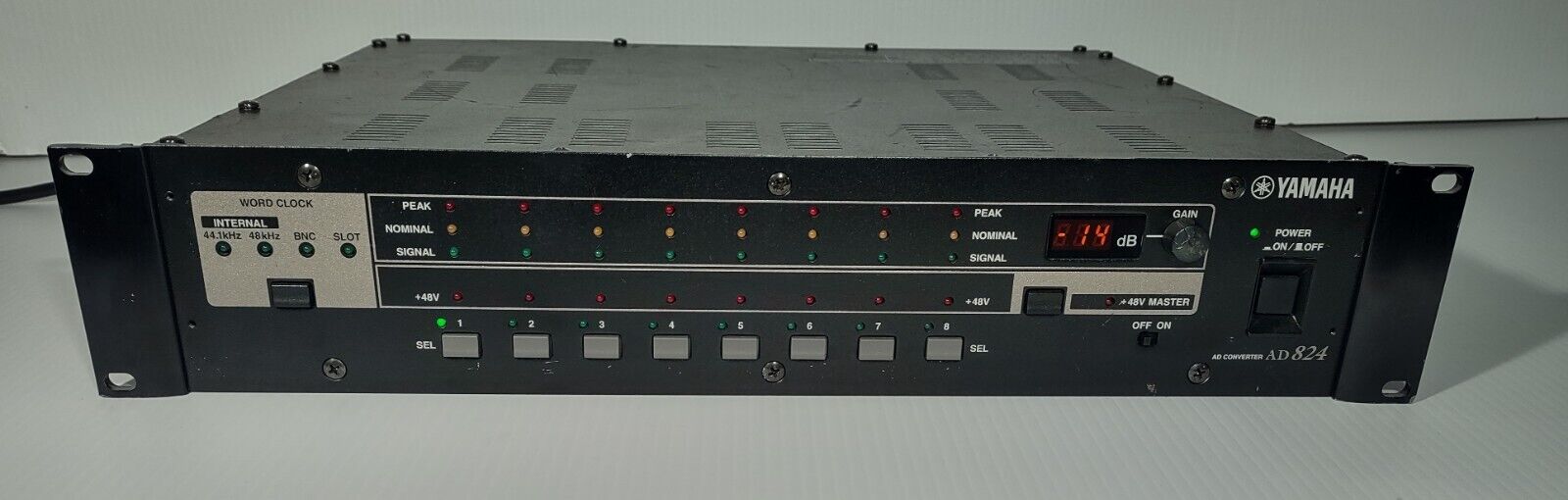 Yamaha AD824 8 Ch./24bit A/D Conv. W/ MY8-AE Interface card- AES/EBU