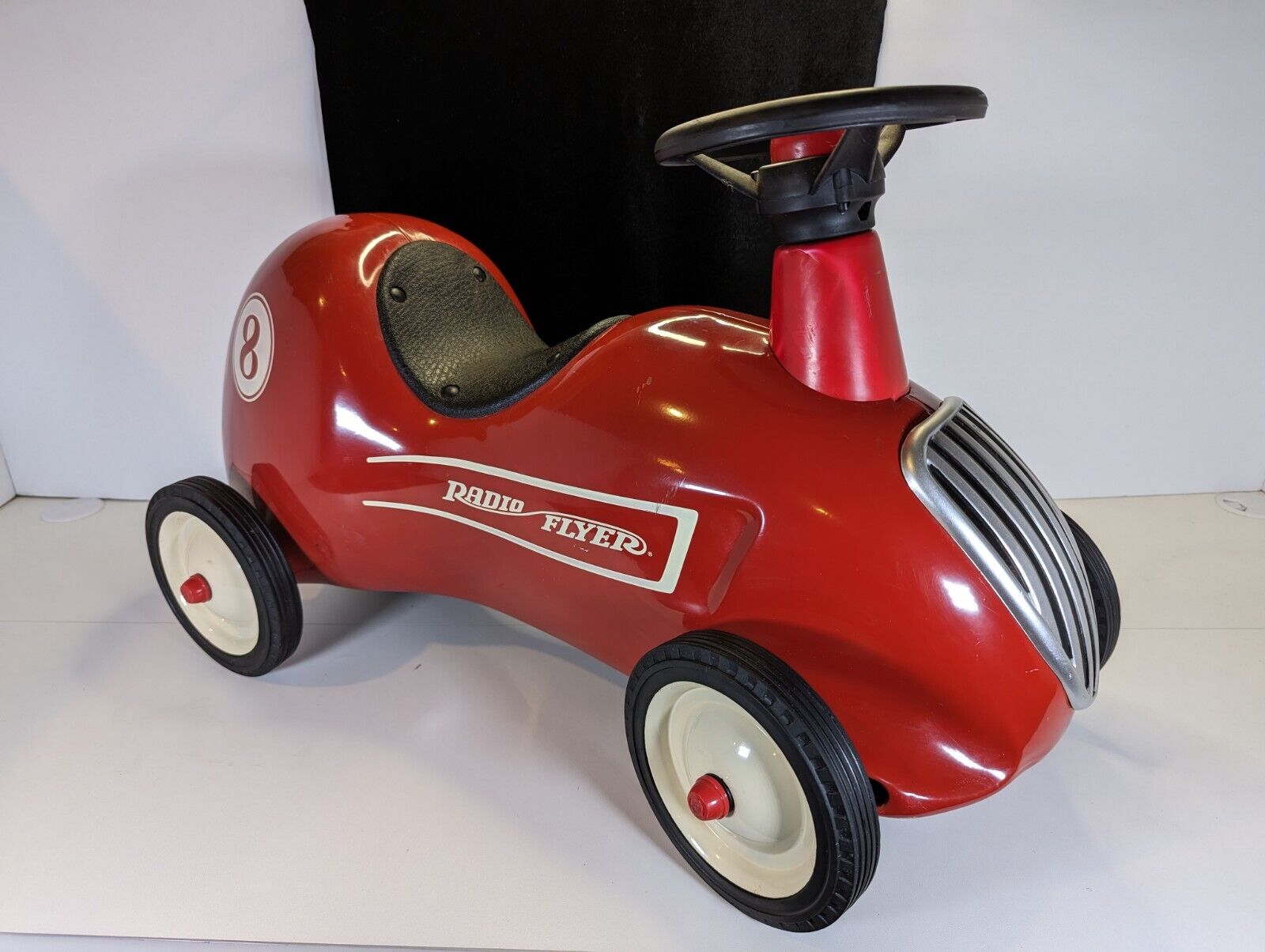 RETIRED Vintage Model 8 METAL Radio Flyer Little Red Roadster Toy Ride On Car