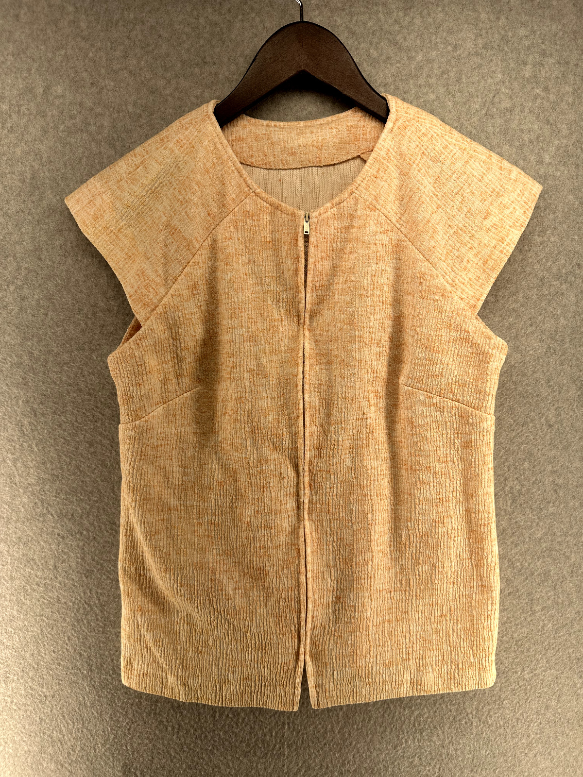 Handmade 70s Vintage Womens Top Knit Size Small (See Pics) Full Zip Cream Orange