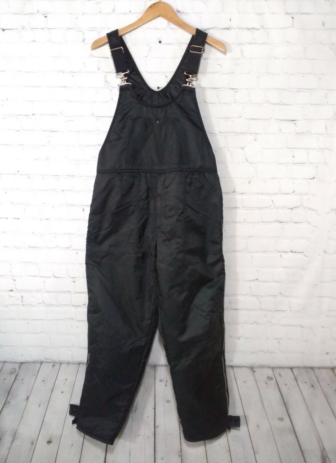 Vintage Oshkosh Sportswear Insulated Bibs Men\'s Medium Black Made In USA 