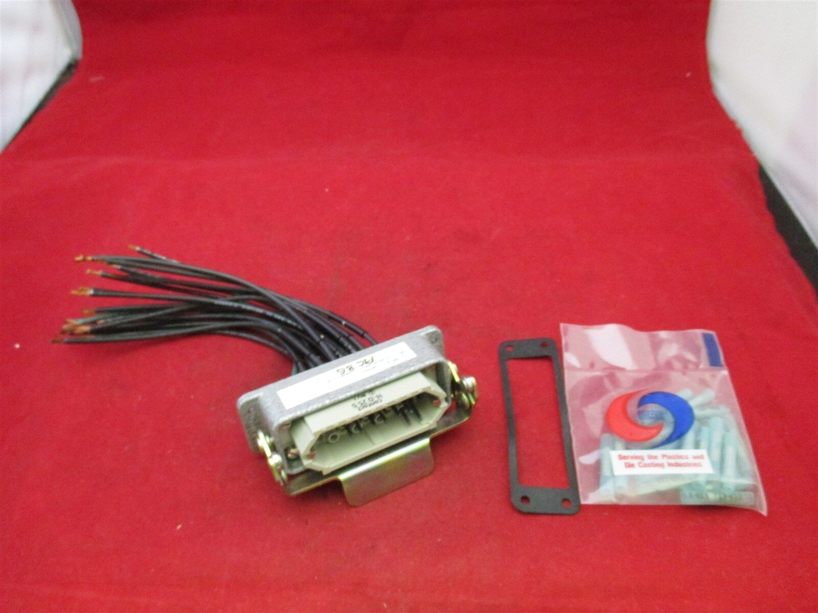 DME PIC 86 Mold Power Input Connector  new