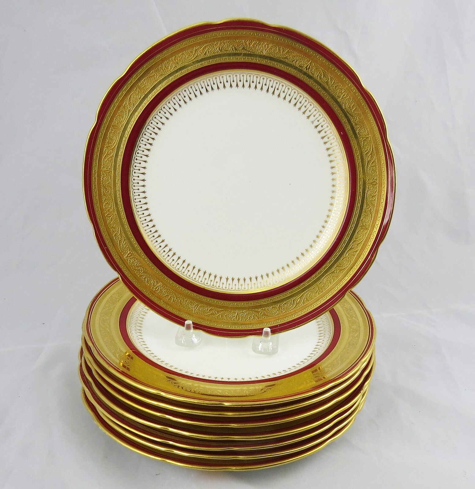 8 Antique Minton Gold Encrusted & Crimson Dessert Plates 8-3/4\