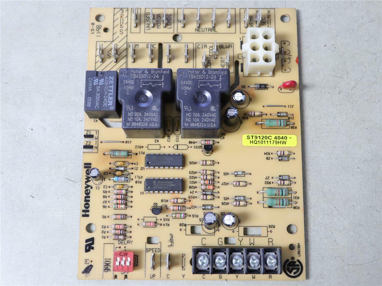 Honeywell ST9120C4040 Furnace Control Circuit Board HQ1011179HW