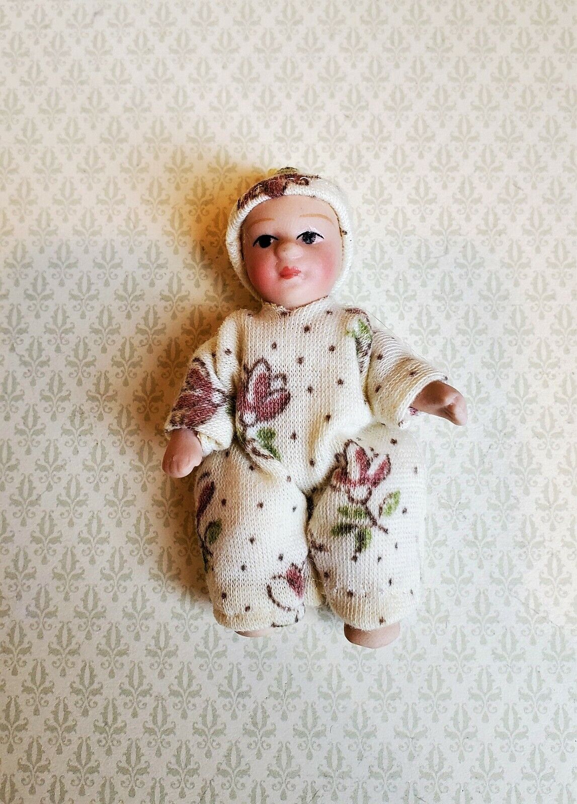 Dollhouse Miniature Baby Doll Porcelain Moveable 1:12 Scale Sleeper Cap