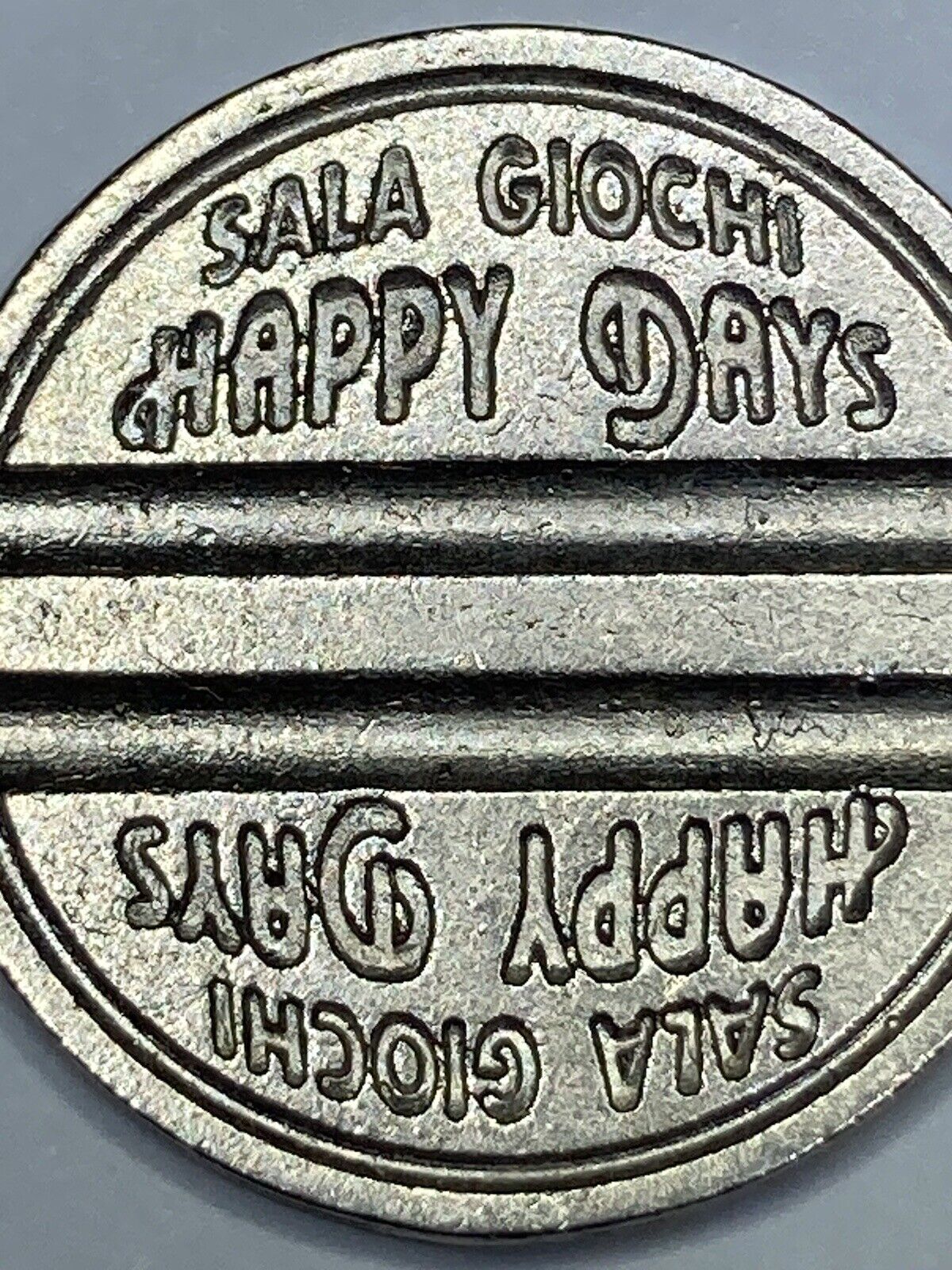 ITALY RARE ITALIAN SALA GIOCHI HAPPY DAYS ARCADE TOKEN GROOVES (#a01)