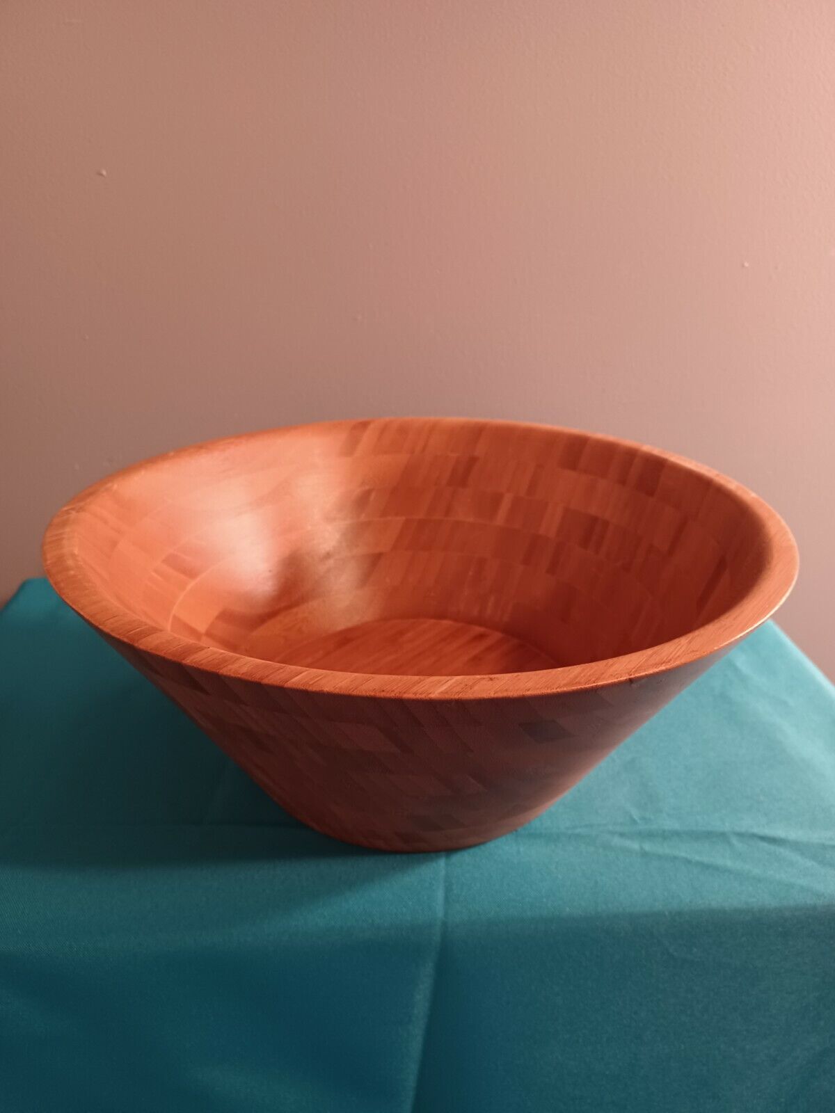 Large Handcrafted bamboo bowl. Beautiful grain lines