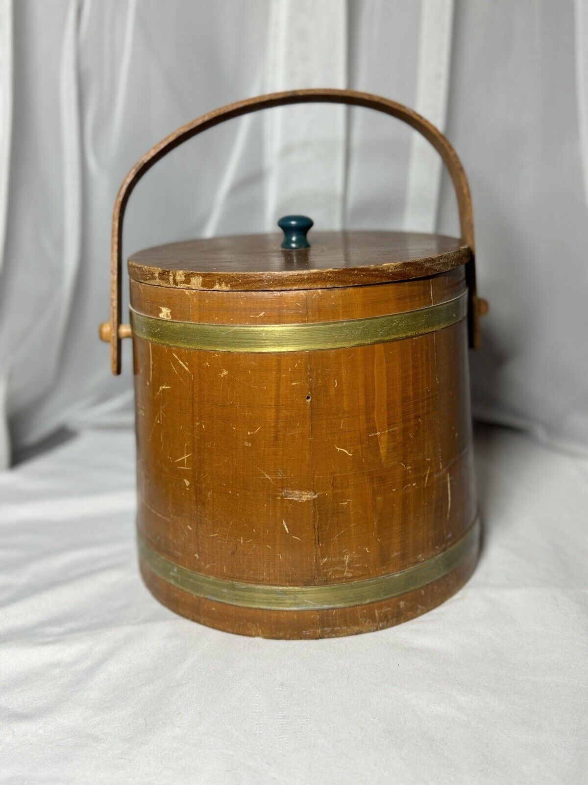Vintage/Antique Round Wood Pantry Box Knob Lid 7” Dia Farmhouse Primitive Rustic