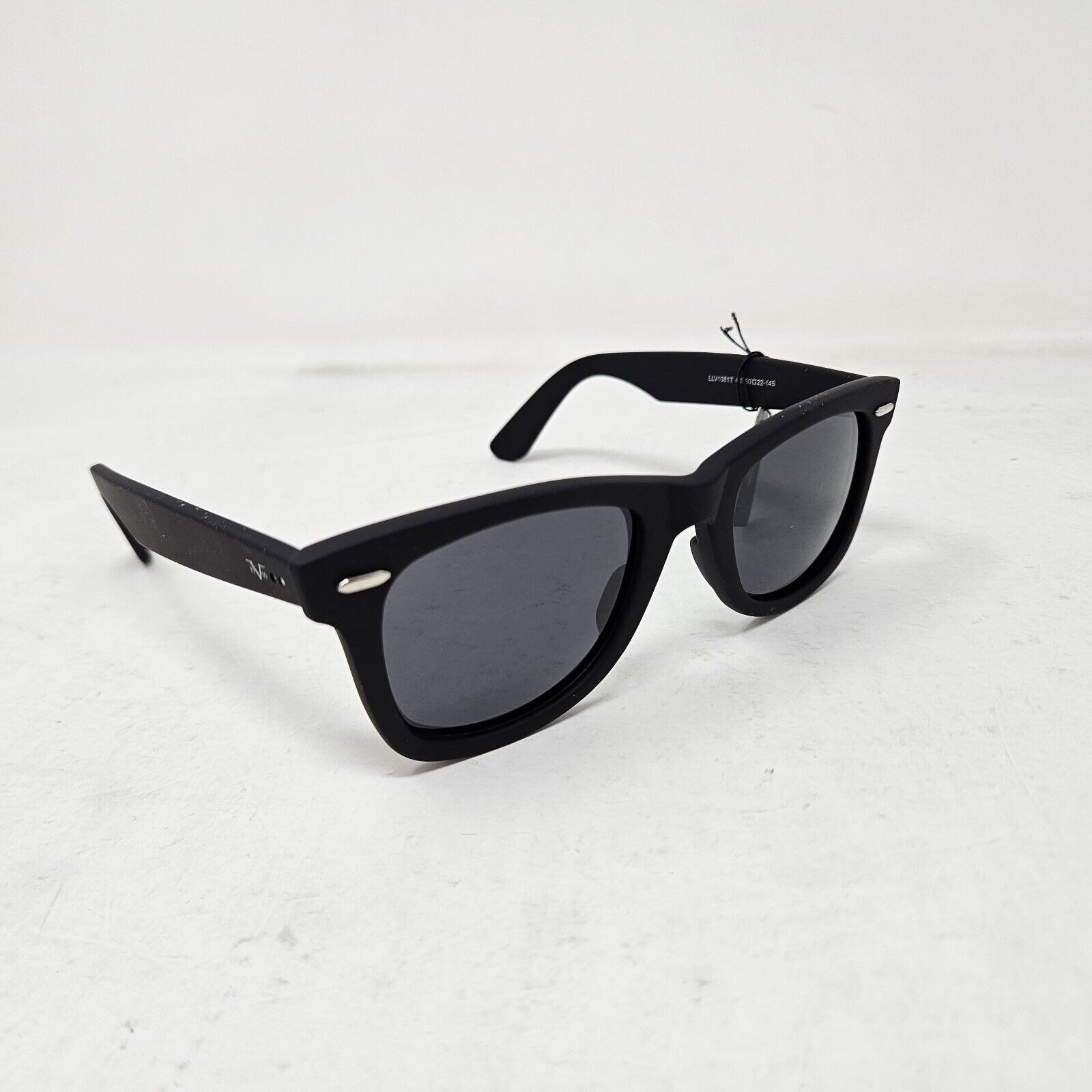 NEW Vintage V1969 Matte Black Grey Sunglasses -  LLV1081T C1 50/22