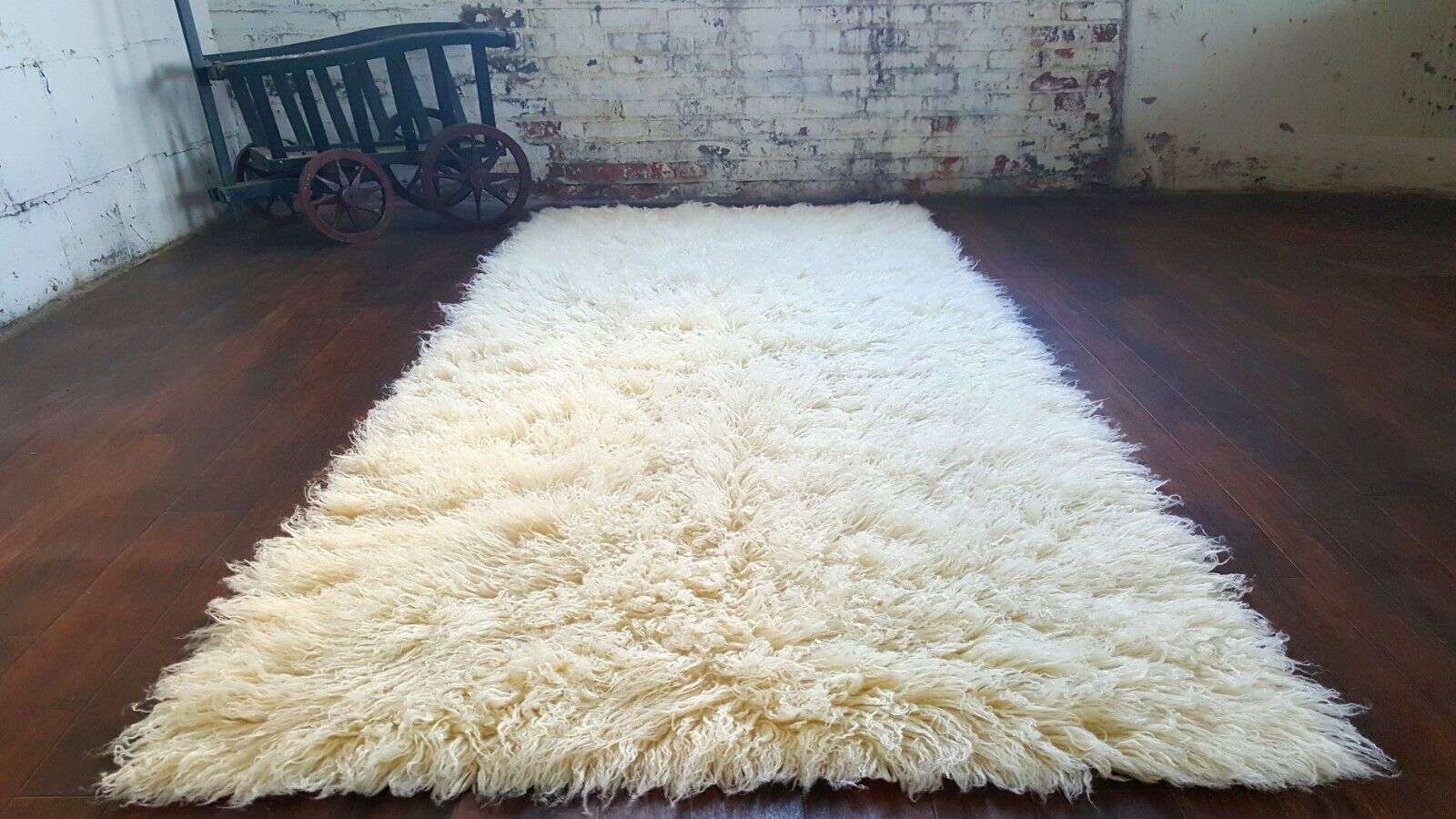 BEAUTIFUL SQUARE FLOKATI RUGS IN POPULAR SIZES | GREAT QUALITY | WOOL AREA RUGS