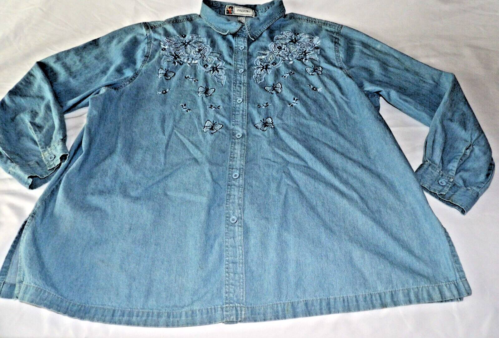 Passion-I Denim Shirt 2X Button Long Sleeve 90s Vintage Embroidered Floral Blue