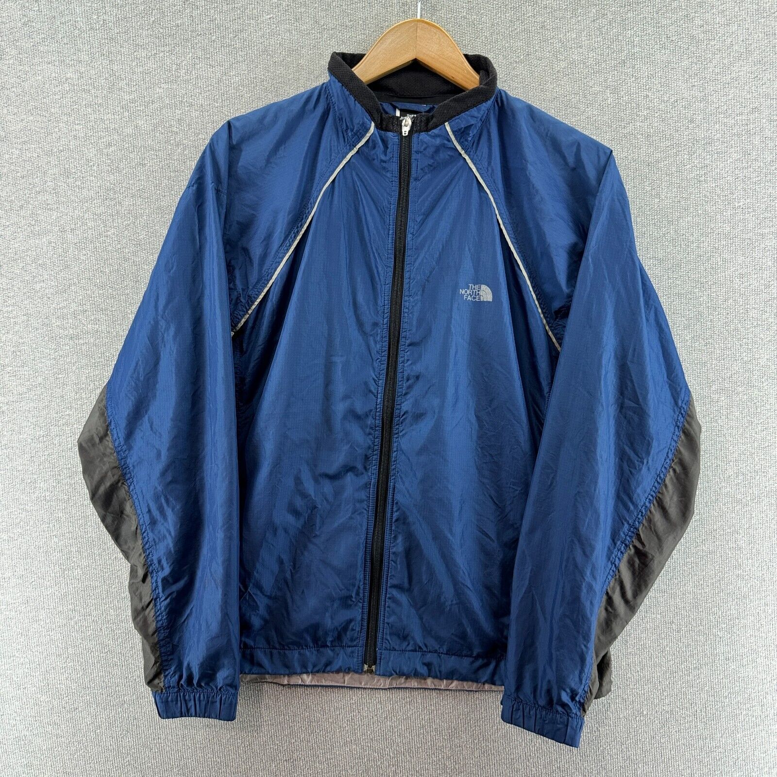 Vintage The North Face Mens Jacket Blue Medium Lightweight Windbreaker Full Zip