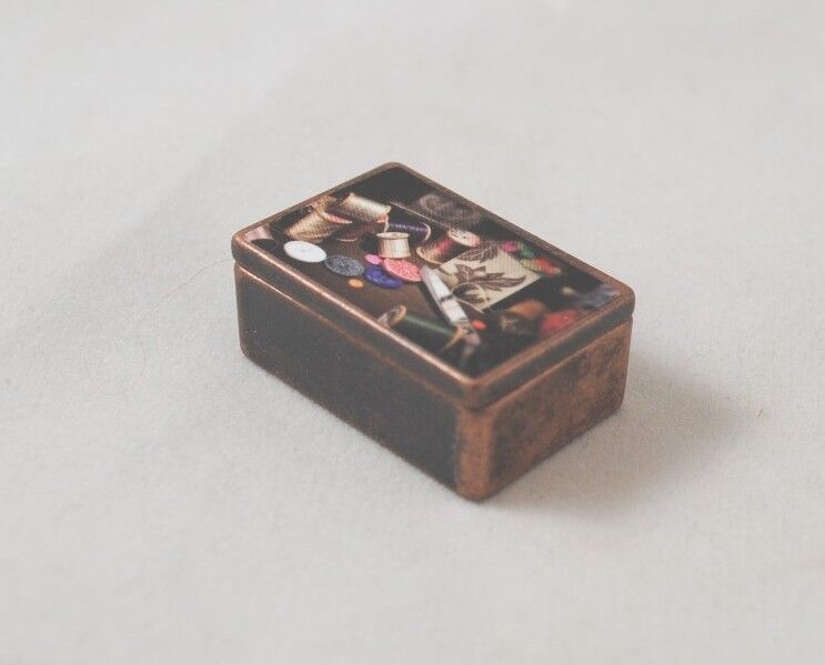 Antique Sewing Box w/ Accessories - dollhouse miniature 1/12\
