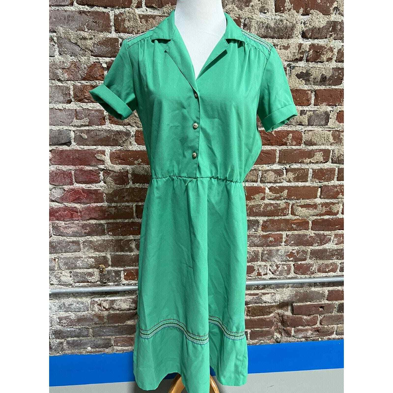 Vintage 1950\'s Women’s Green Dress Size Medium