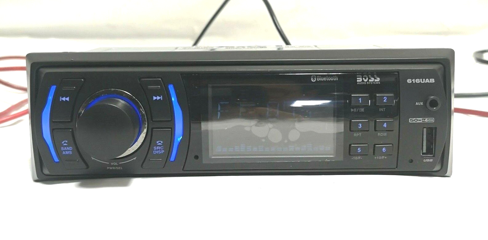 BOSS Audio Car Mp3 Player- 616UAB- 200 watts- 4 channel MP3 RADIO NEW NO BOX