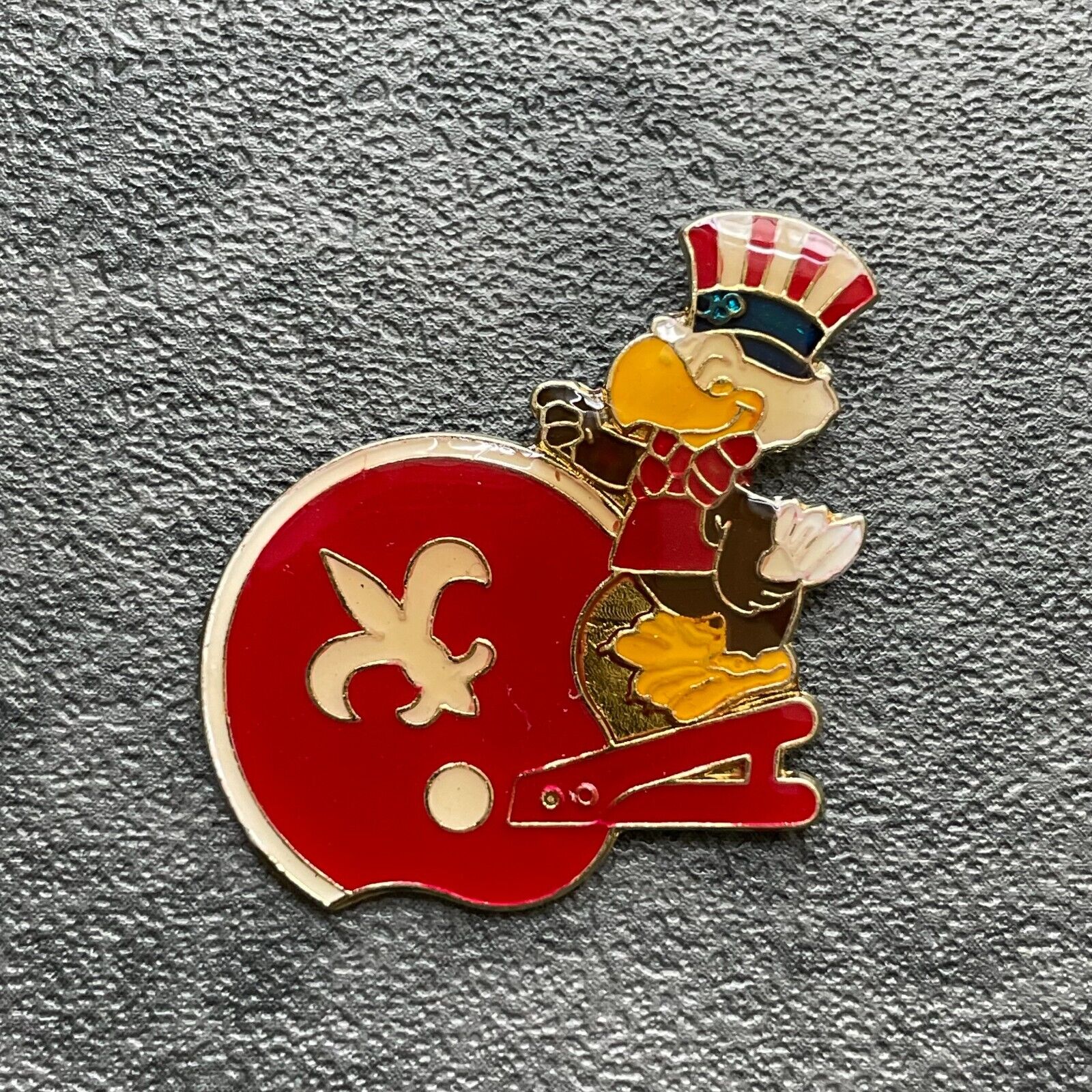 Rare VTG 1984 NFL Team Pins Featuring w/Sam the Eagle Olympic Mascot Football