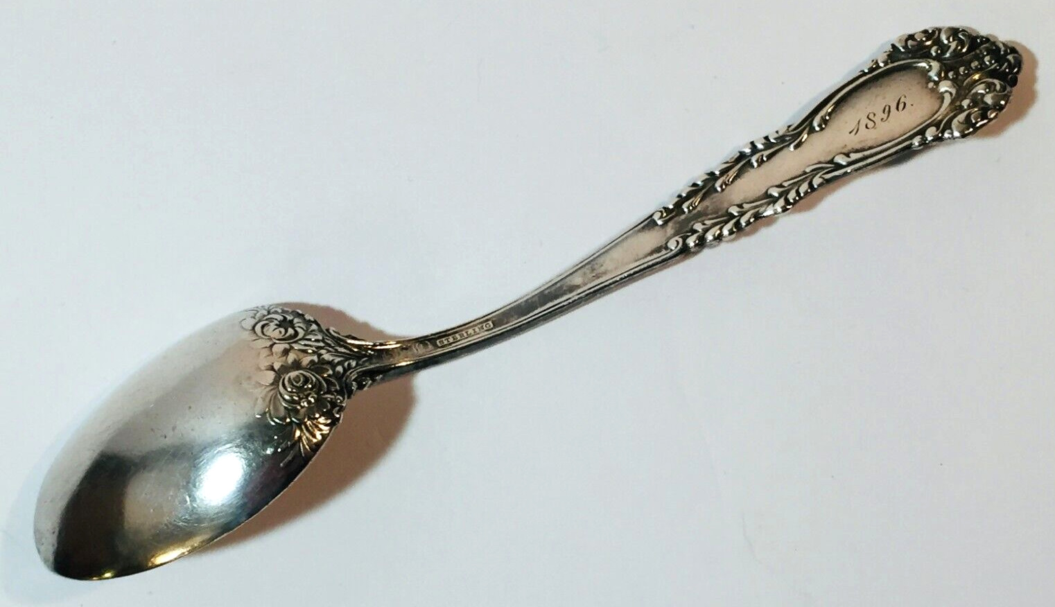 Antique 1896 Reed and Barton La Marquise 28g Sterling Silver Flatware Spoon .925