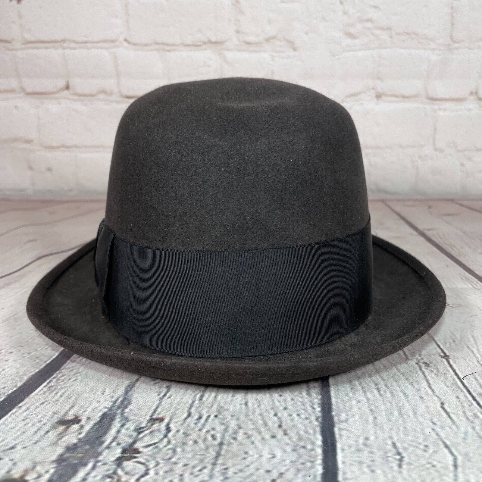 Vintage Royal Stetson Fedora Hat Mens Size 7 1/8 Brown Fur Felt Driving 60s