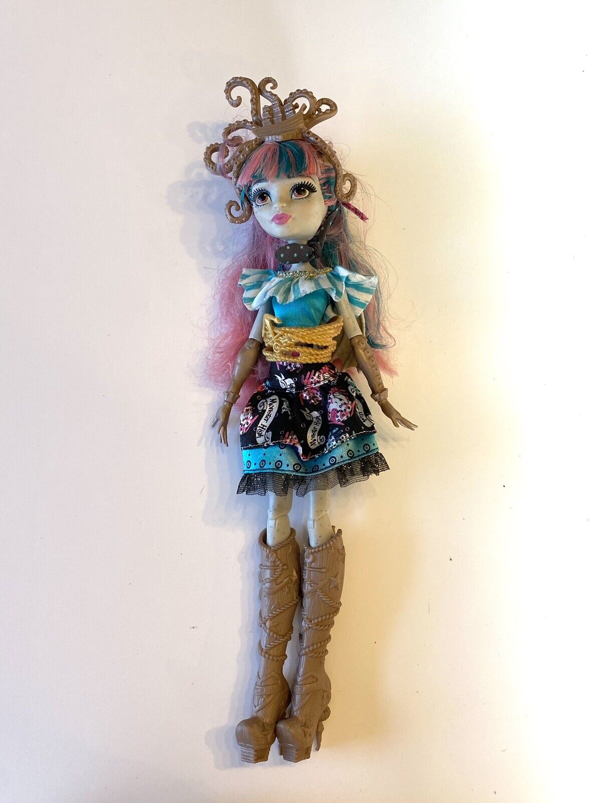 Monster High Shriek Wrecked: Nautical Ghouls Rochelle Goyle Doll
