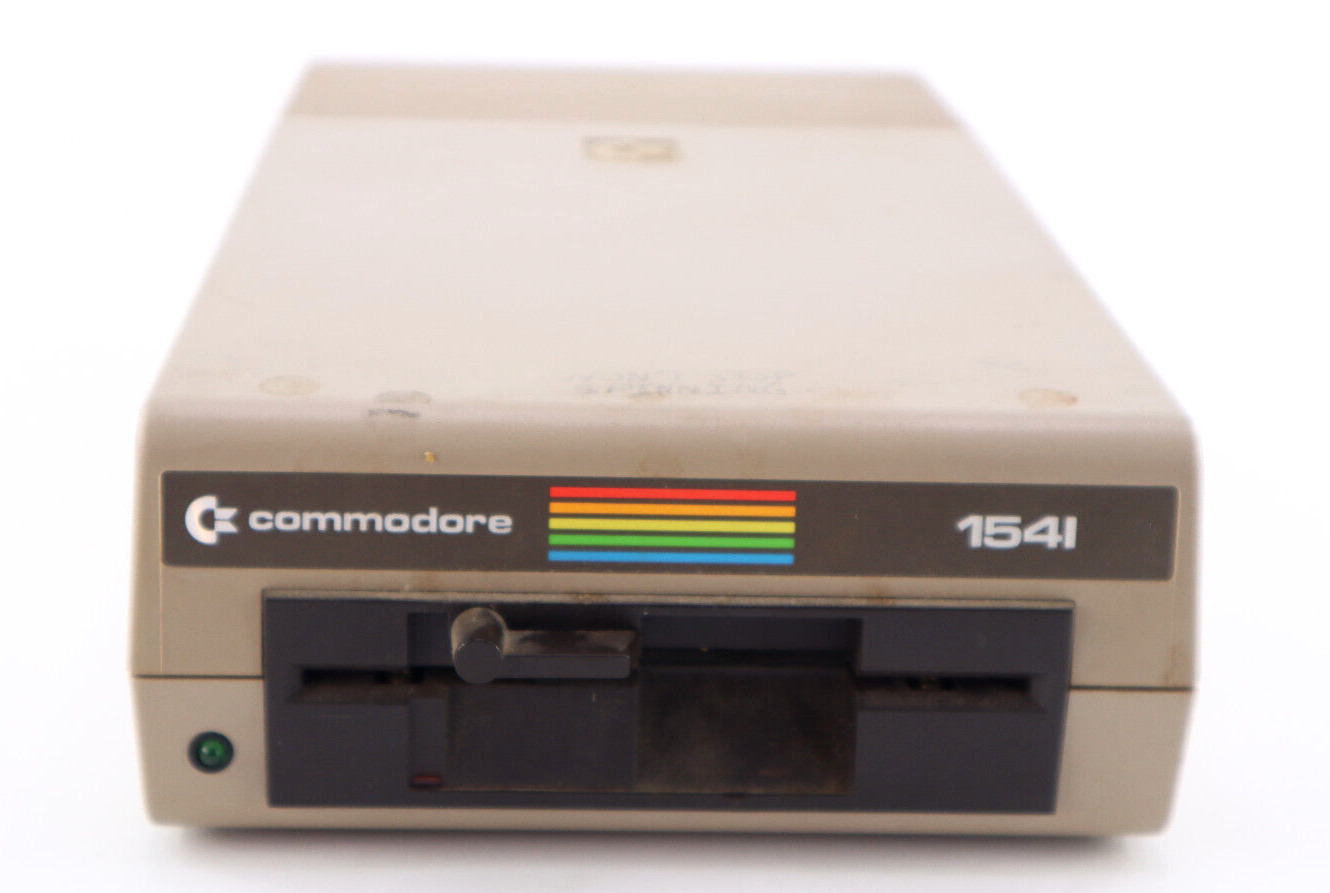 Commodore 64 C-64 Computer Model 1541 Floppy Disk Drive Powers Up UNTESTED