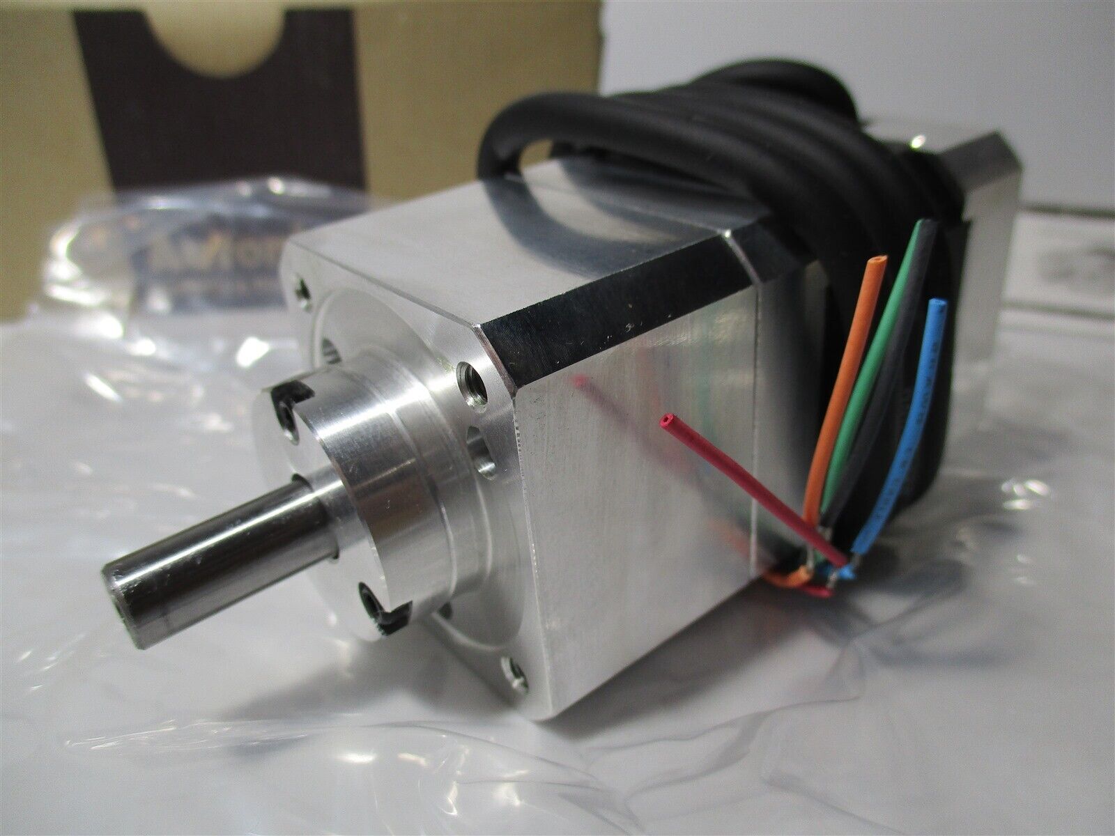 Autonics (A10K-S545 - G5) 5-Phase 42mm Frame Geared Shaft Stepping Motor 