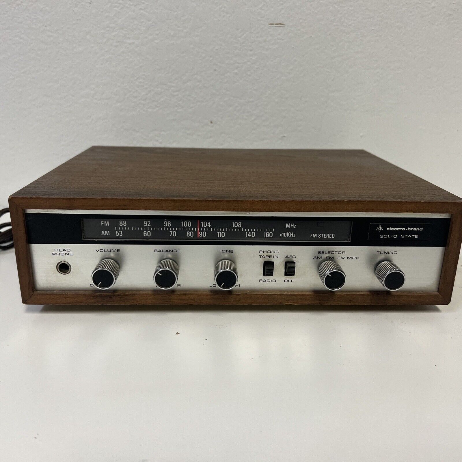 Vintage Super Rare Electro Brand Stereo AM FM Solid State Stereo EB3700 W/Manual
