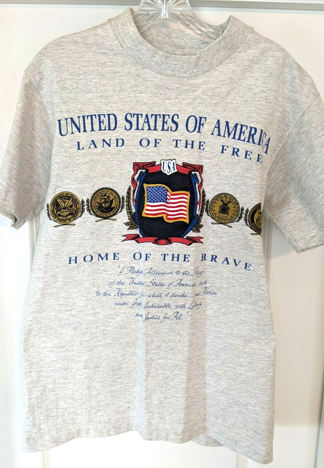 VTG American Flag Gray T Shirt Size M Single Stitch Made In USA Land Of The Free