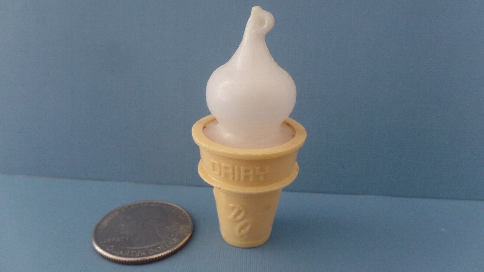 Vintage DAIRY QUEEN Plastic Ice Cream Toy Whistle Advertising Mascot