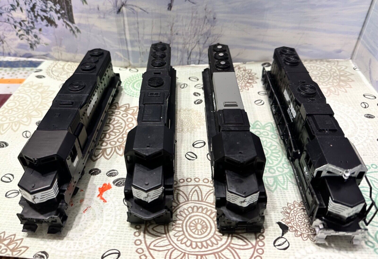 ho scale norfolk southern custom painted and decaled locmotives various models