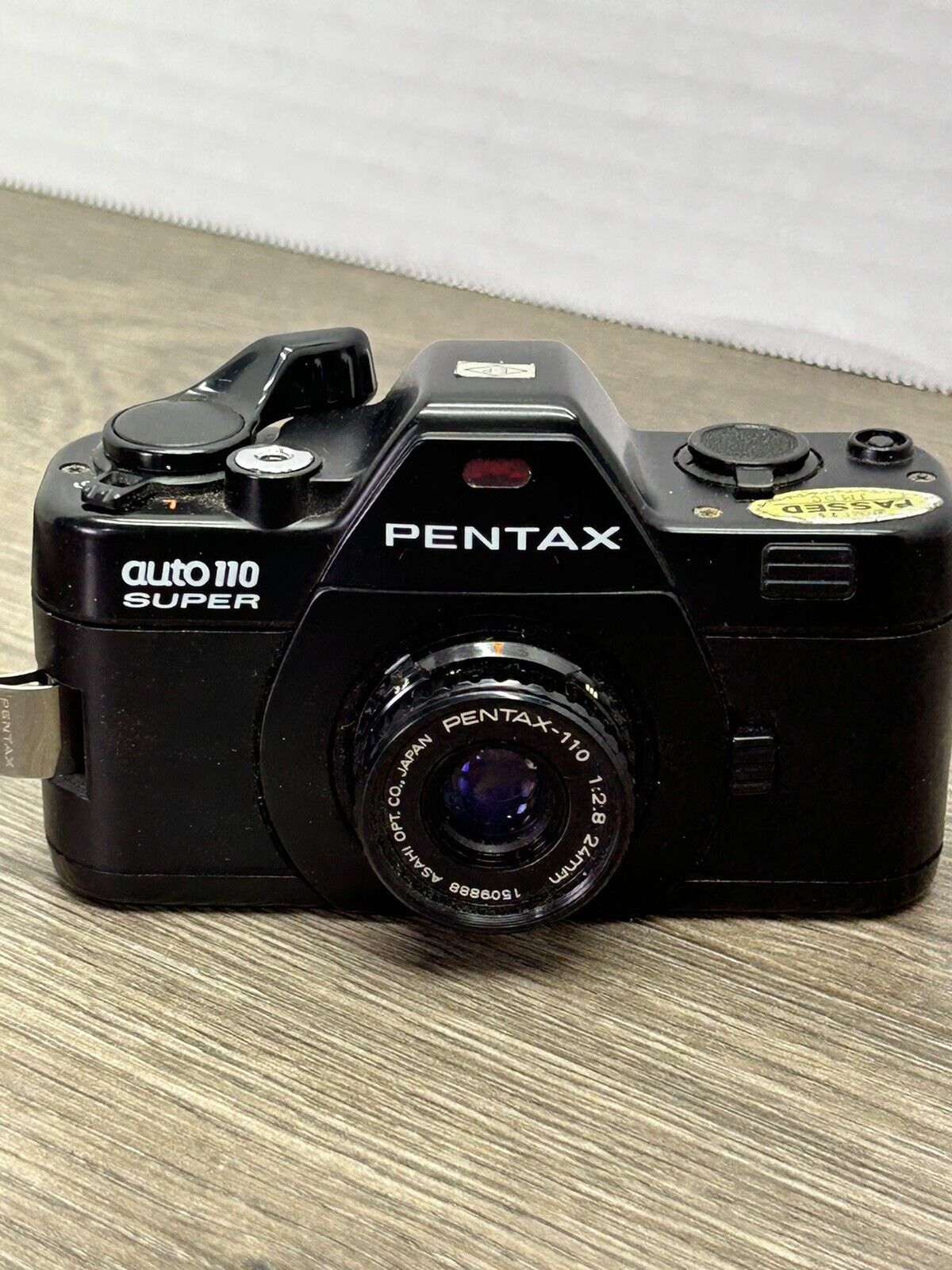 Vintage Pentax Auto 110 Super 1:28 24mm Asahi Mini Camera Vintage Made In Japan
