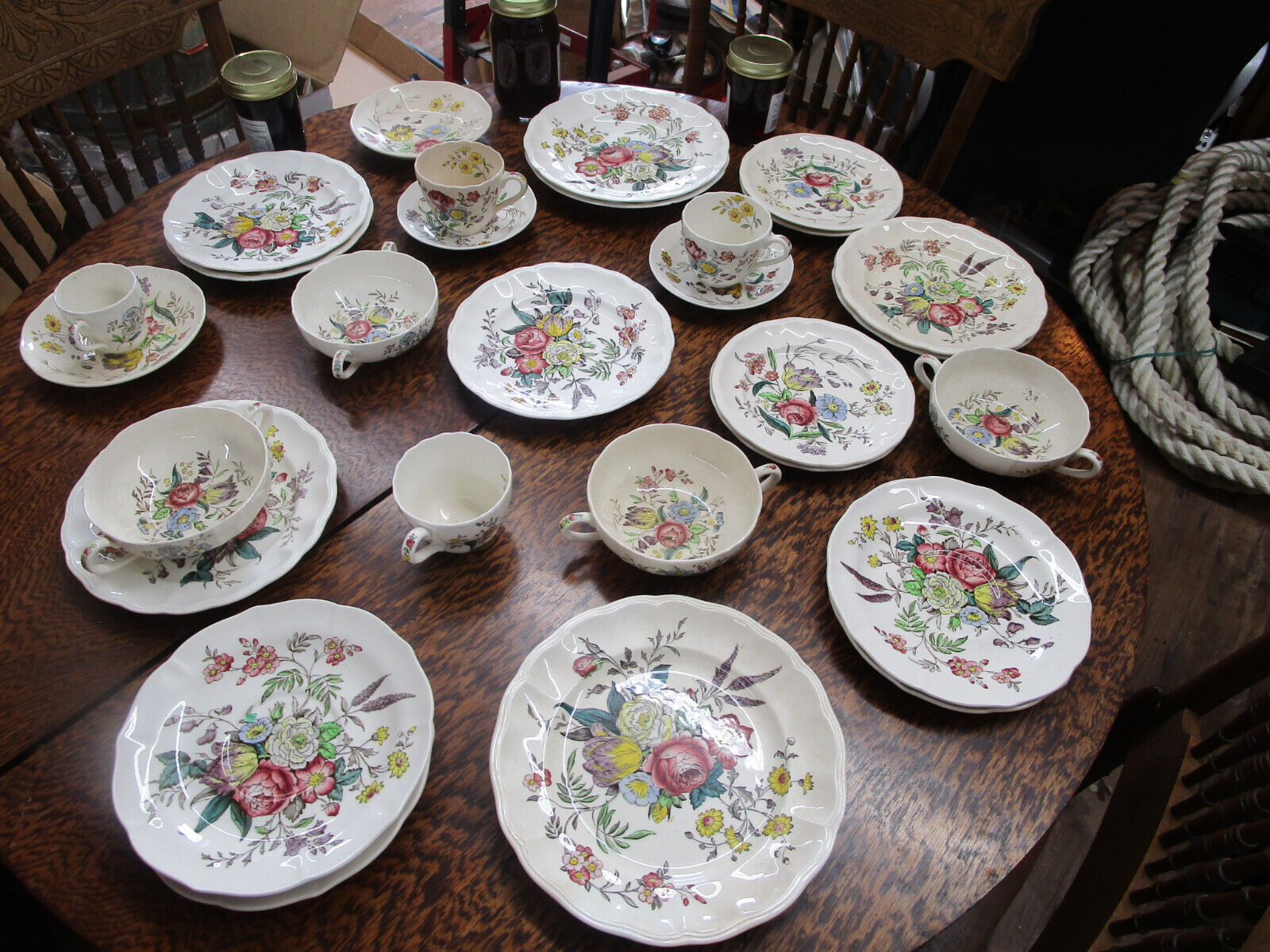 29 Pieces Vintage Copeland Spode China Gainsborough pattern (See Pictures)