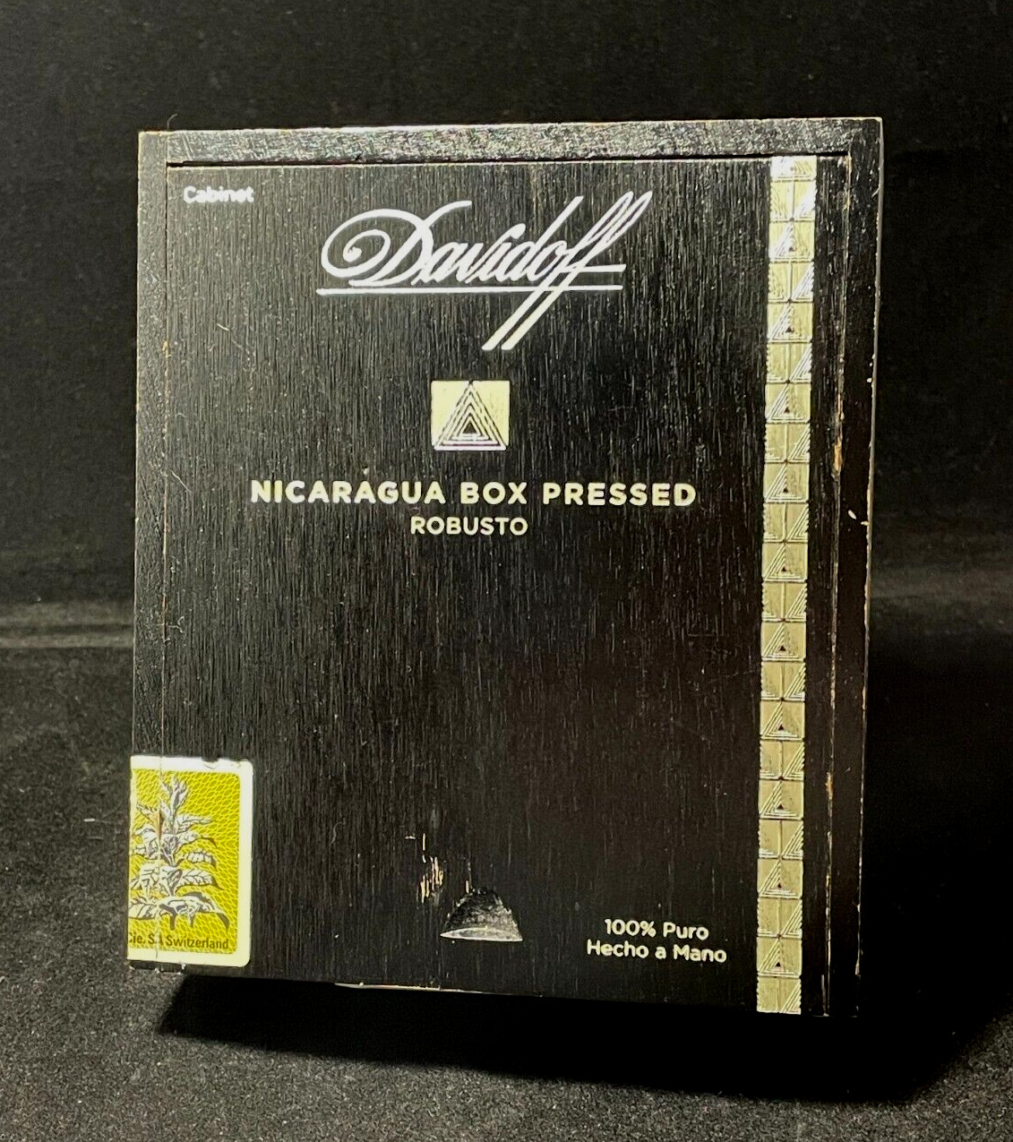 Davidoff (Empty) Nicaragua Box Pressed Robusto Black Wood Cigar Box