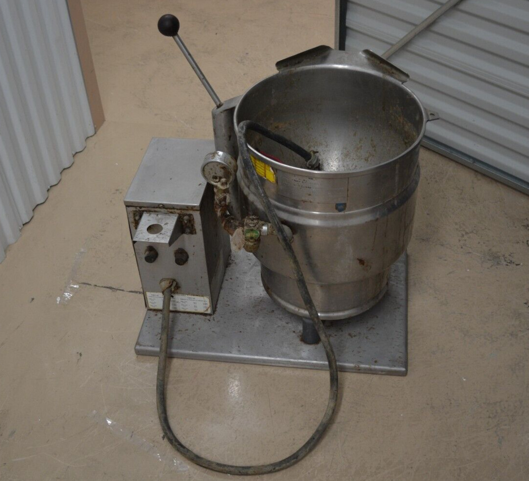 Groen Jacketed Tilting Steam Kettle TDB/7-20 on Stand 20 Quart Electric Soup .