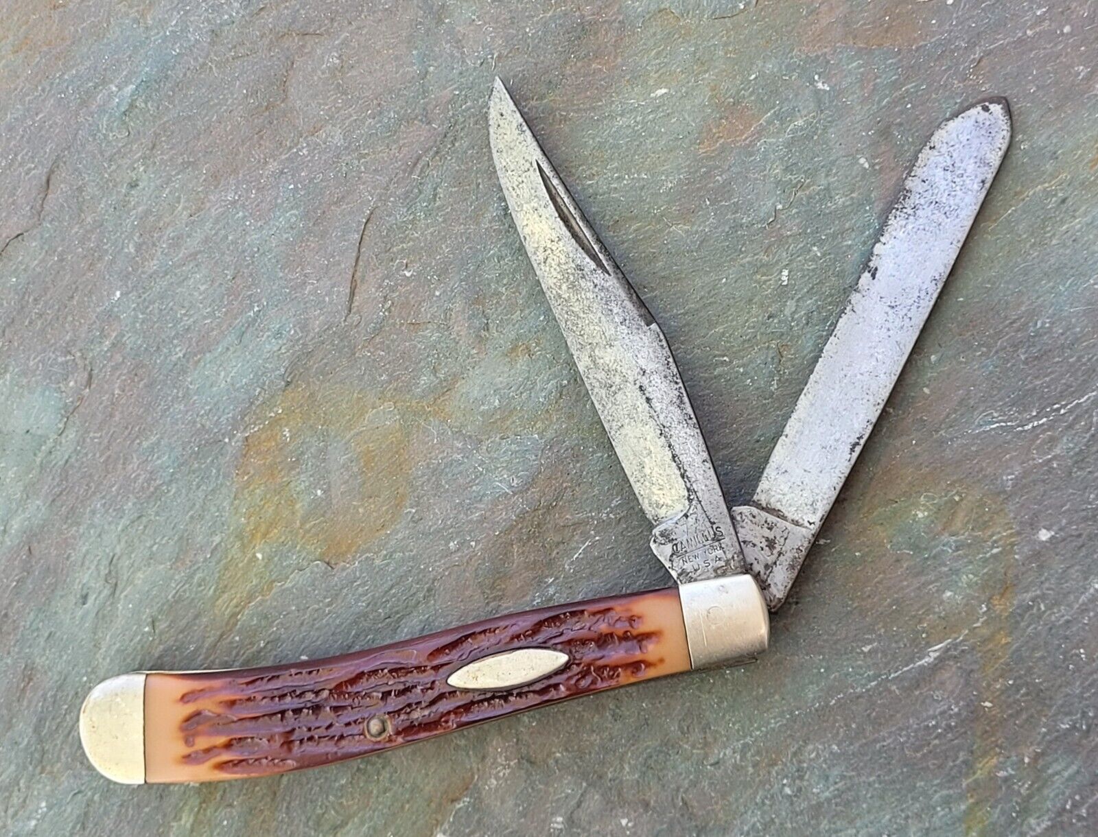 Vintage Camillus New York USA 29 Trapper 2-Blade Folding Pocket Knife  