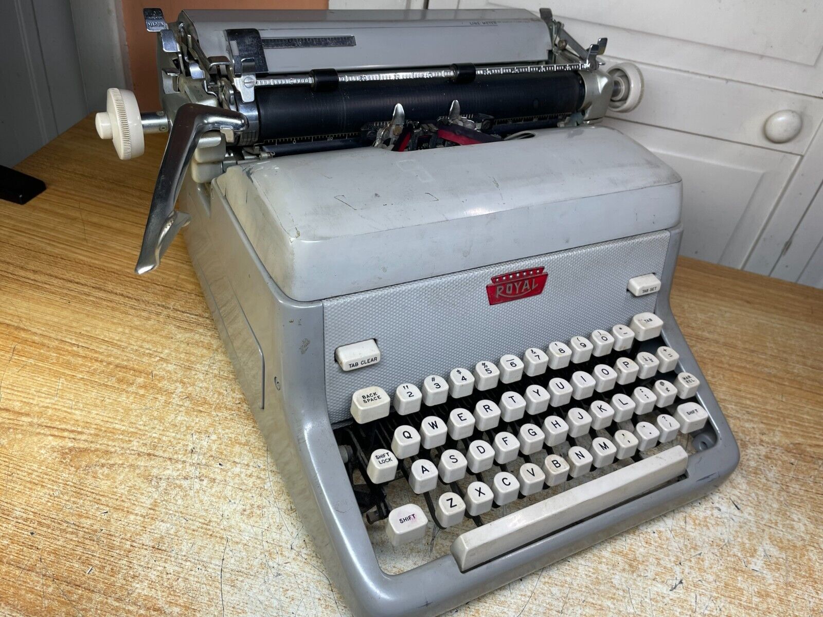 1961 Royal FPP Working Vintage Desktop Typewriter w New Ink