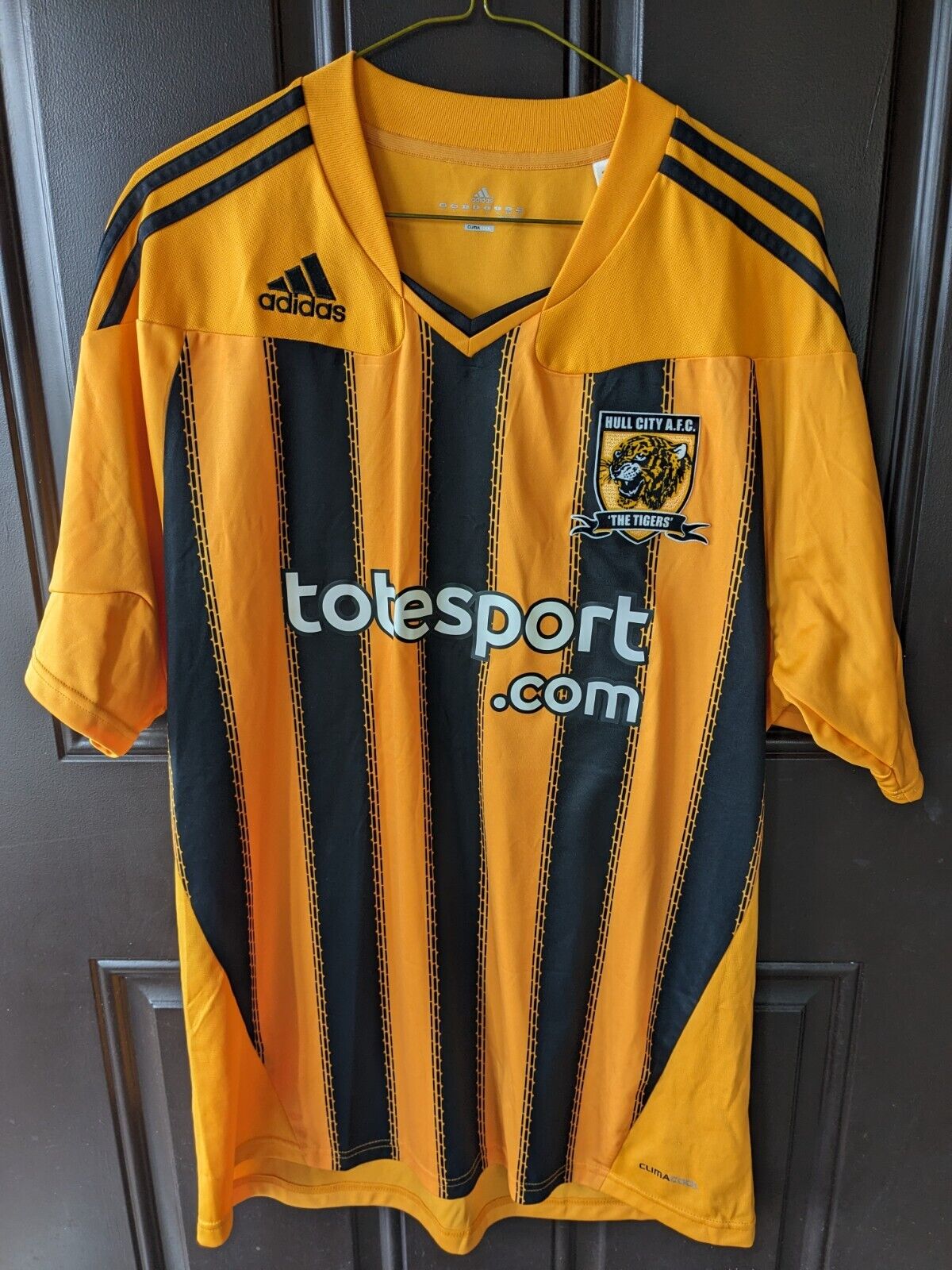 Hull City AFC - 2010/11 Home Jersey Shirt - Adidas - Men\'s LARGE