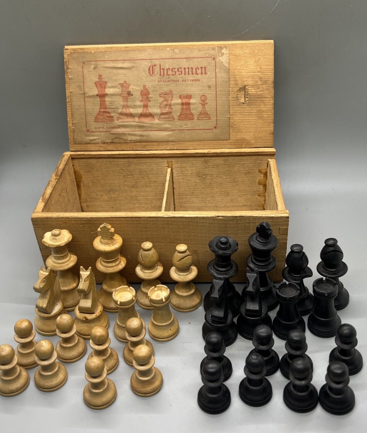 Vintage Carved Wood Staunton Chessmen Set with Box