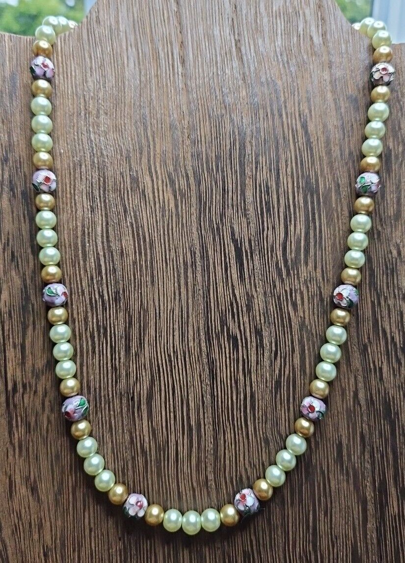Beautiful Vintage Faux Pearl and Cloisonne 20\