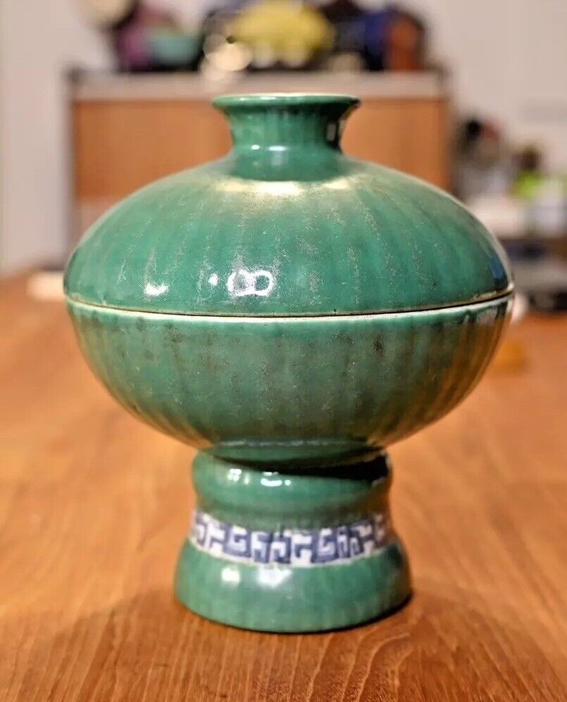 Antique 19thCE Green Glazed Archaistic ‘Bian’ Ritual Vessel, GuangXu (1875-1908)