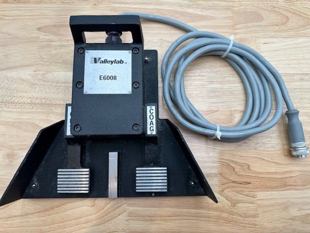 COVIDIEN Valleylab E6008 Foot Pedal with Cable - Used Good Condition Fast Ship