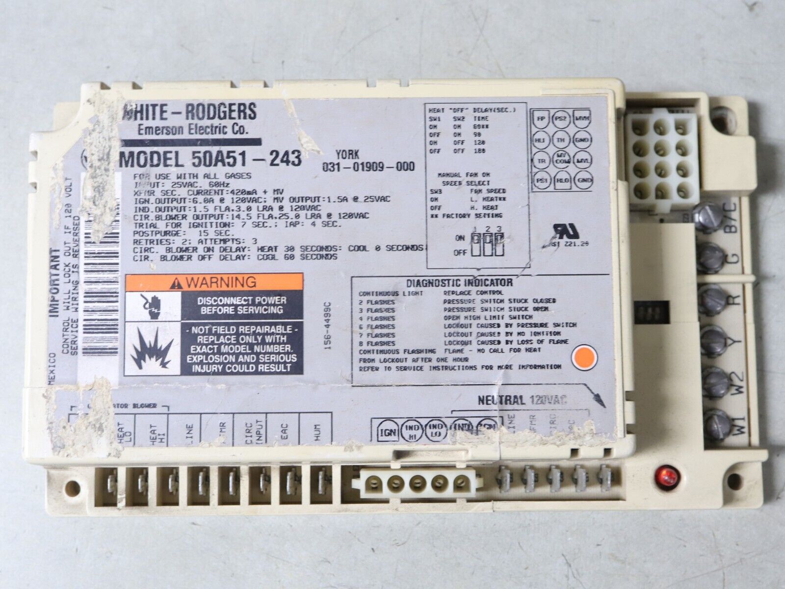 White Rodgers 50A51-243 Furnace Ignition Control Module YORK 031-01909-00