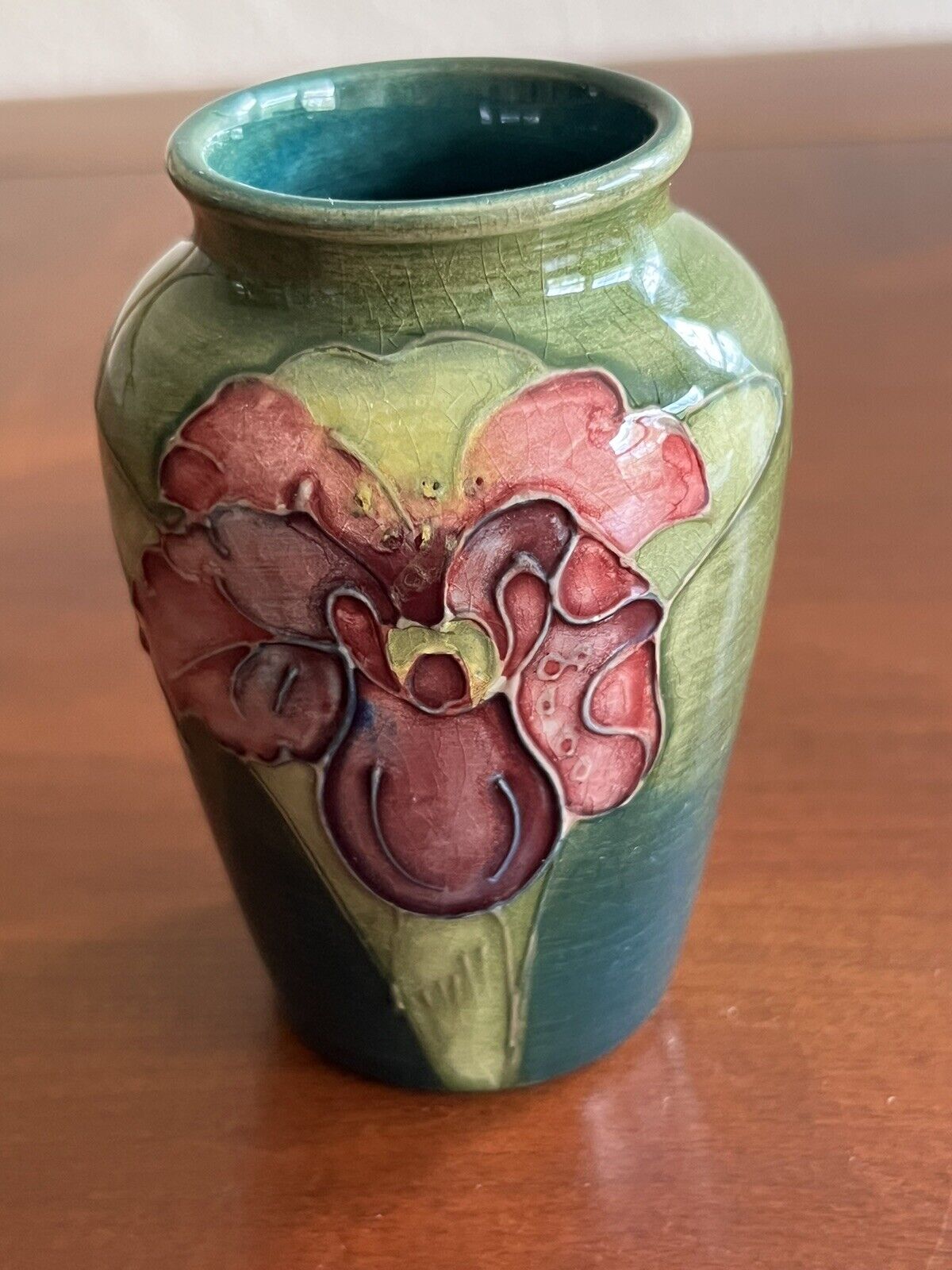 Moorcroft art pottery vase with flower