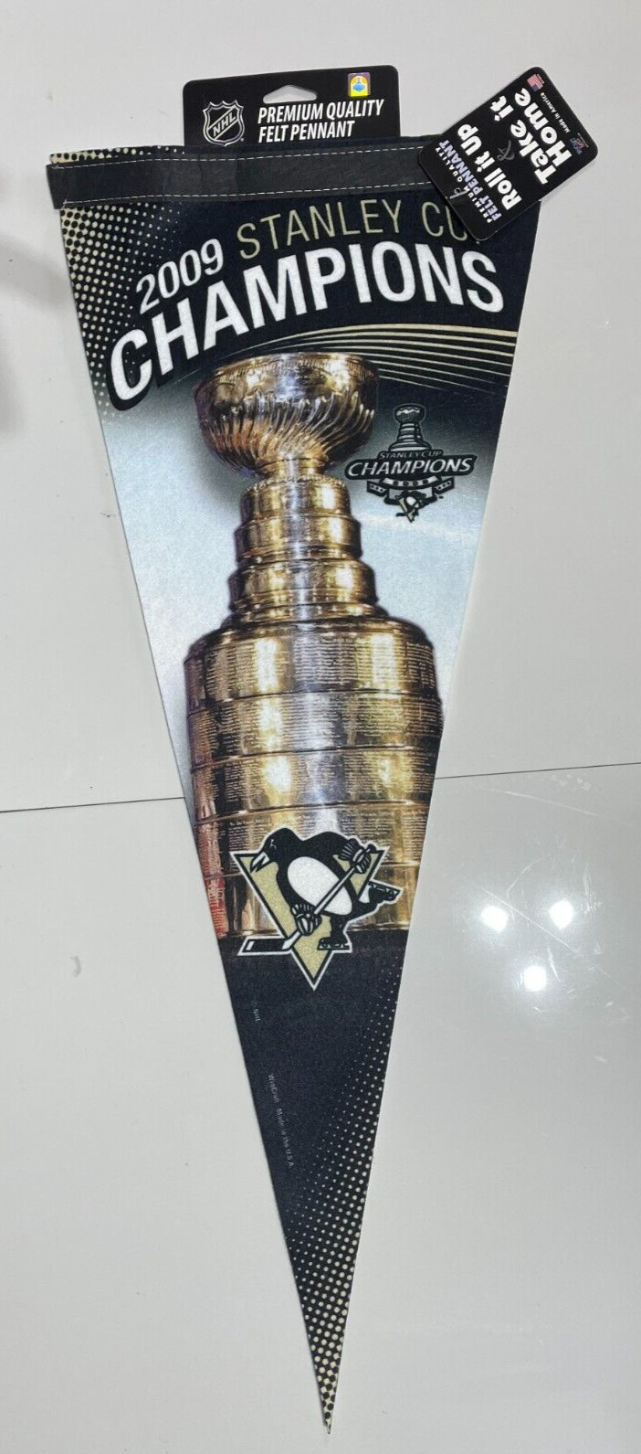 PITTSBURGH PENGUINS NHL HOCKEY 2009 STANLEY CUP CHAMP FELT PENNANT NEW/MINT
