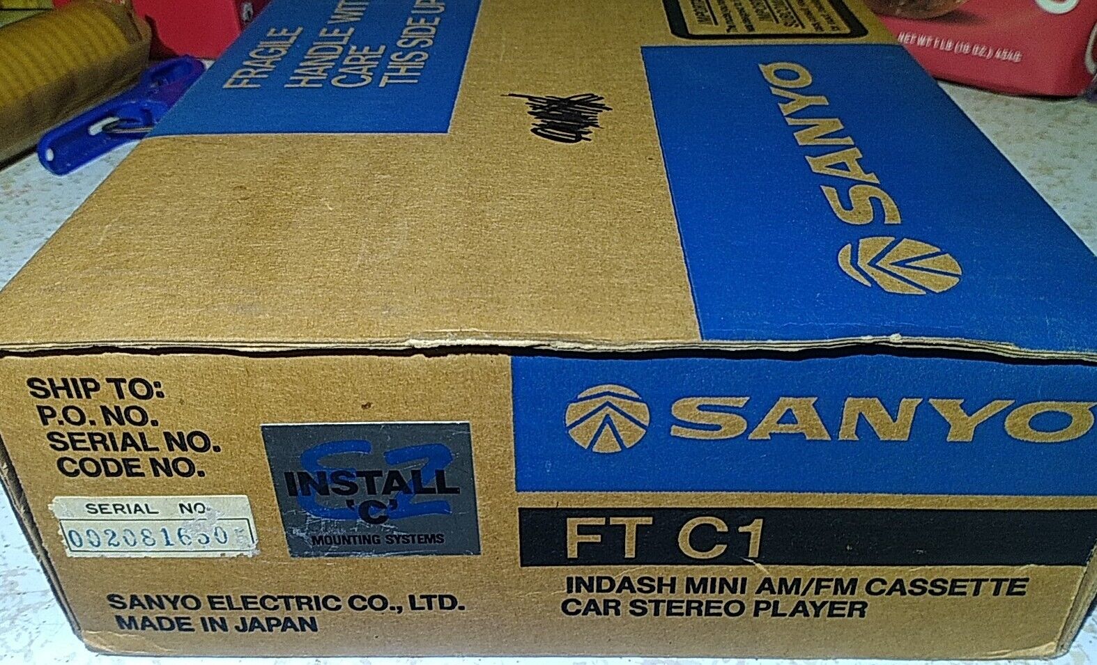 NOS VINTAGE Sanyo FT-C1 Indash Mini AM/FM Cassette Car Stereo Player Japan 1980s