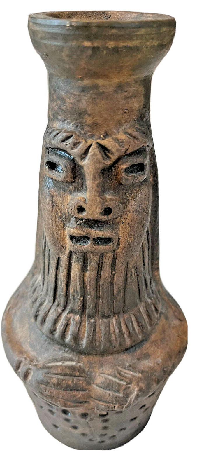Chimu Culture. Pre Colombian Pottery Vessel 